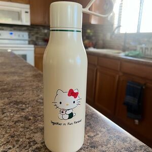 Starbucks Hello Kitty Cream Water Bottle